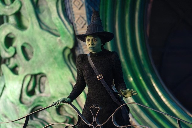 5 ngày chưa từng có trong lịch sử phòng vé- Ảnh 2. 5 ngày chưa từng có trong lịch sử phòng vé- Ảnh 2.