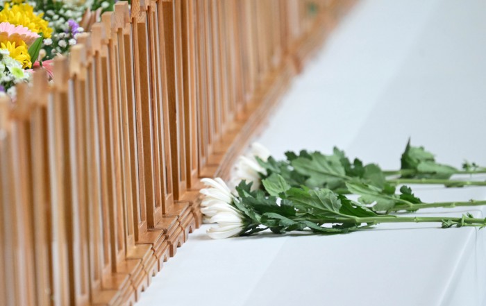 Đau đớn hình ảnh trong lễ tưởng niệm các nạn nhân xấu số vụ nổ máy bay Hàn Quốc, bài vị người đã khuất xếp kín hai hàng- Ảnh 8. Đau đớn hình ảnh trong lễ tưởng niệm các nạn nhân xấu số vụ nổ máy bay Hàn Quốc, bài vị người đã khuất xếp kín hai hàng- Ảnh 8.