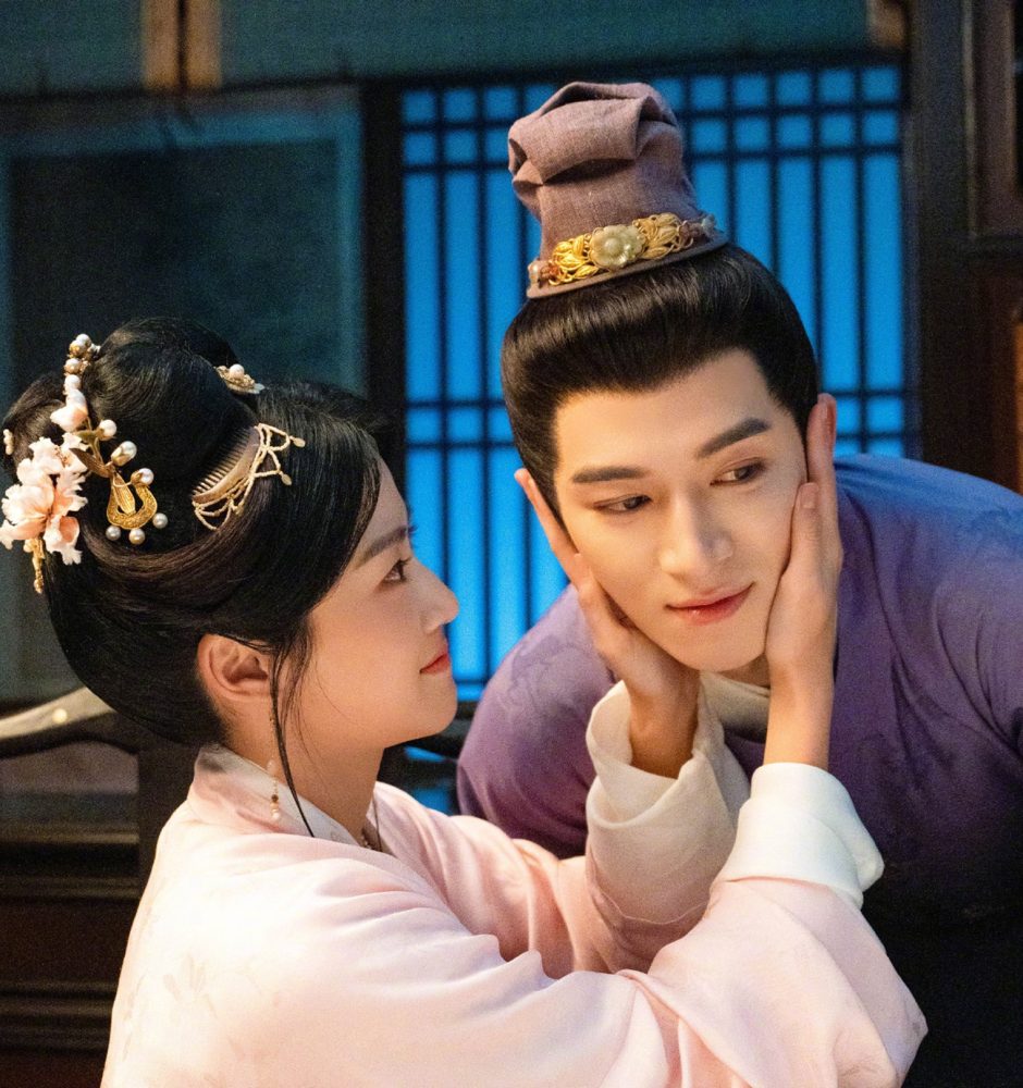 Cặp đôi Hoa ngữ tương tác ngọt lịm, đồng nghiệp nhìn mà ngại giùm: Nhà trai đứng với ai cũng thấy chemistry- Ảnh 4. Cặp đôi Hoa ngữ tương tác ngọt lịm, đồng nghiệp nhìn mà ngại giùm: Nhà trai đứng với ai cũng thấy chemistry- Ảnh 4.