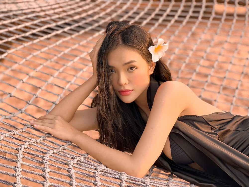 Diện mạo tiểu thư của sao nữ mang dòng dõi hoàng tộc, 20 tuổi đã có con- Ảnh 7. Diện mạo tiểu thư của sao nữ mang dòng dõi hoàng tộc, 20 tuổi đã có con- Ảnh 7.