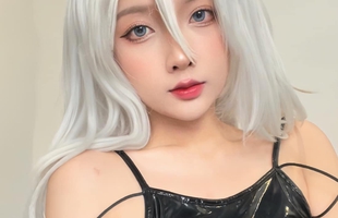 Thoát vai cosplayer gợi cảm, cô gái xinh đẹp bừng sáng với diện mạo "bạch nguyệt quang" 35 Thoát vai cosplayer gợi cảm, cô gái xinh đẹp bừng sáng với diện mạo "bạch nguyệt quang" 34678915821443089090994876996809200565143553n 17307143905631335659102 463 0 1170 1131 crop 1730714448294828642911jpg