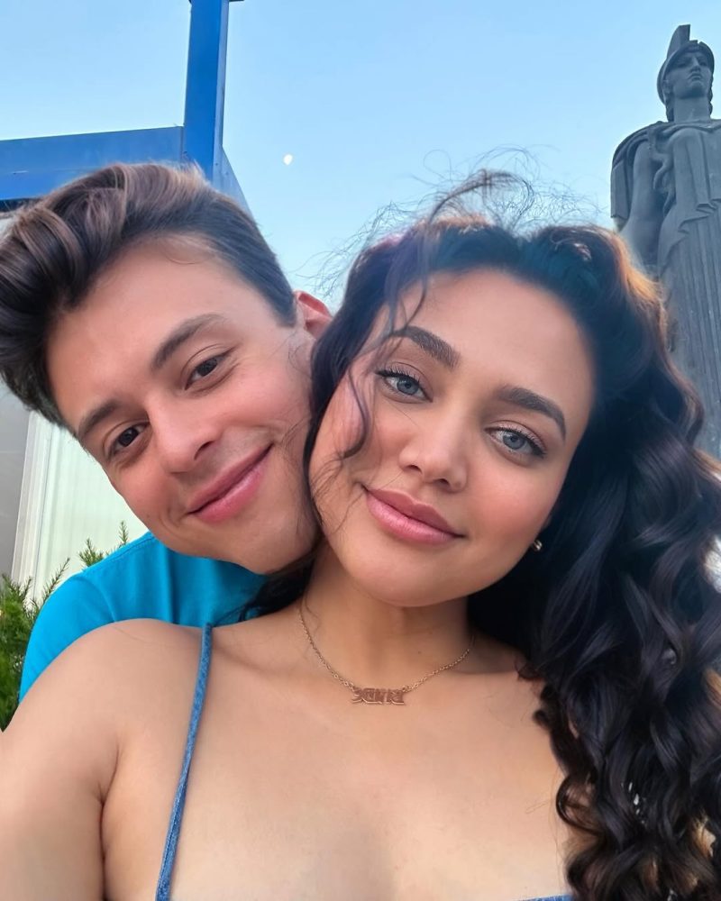 Sốc chưa từng có: Vợ chồng nữ diễn viên xin lệnh cấm với mẹ ruột vì lí do không tưởng!- Ảnh 2. Sốc chưa từng có: Vợ chồng nữ diễn viên xin lệnh cấm với mẹ ruột vì lí do không tưởng!- Ảnh 2.