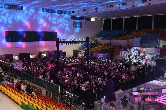 Toàn cảnh sự kiện offline Into the Arcane quy tụ hàng ngàn fan của vũ trụ điện ảnh do Riot xây dựng- Ảnh 5. Toàn cảnh sự kiện offline Into the Arcane quy tụ hàng ngàn fan của vũ trụ điện ảnh do Riot xây dựng- Ảnh 5.