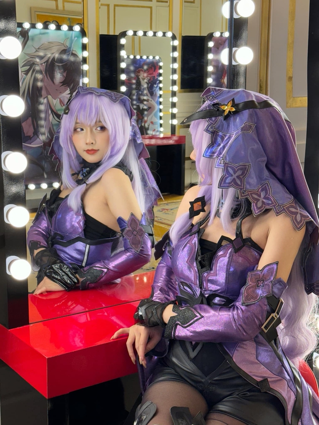 Thoát vai cosplayer gợi cảm, cô gái xinh đẹp bừng sáng với diện mạo Thoát vai cosplayer gợi cảm, cô gái xinh đẹp bừng sáng với diện mạo