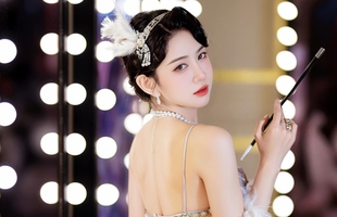 Diện mạo của Lê Bống khiến fan nhận không ra, hy sinh hết mình vì nghệ thuật 42313266073346094499287706062115148489659932n 17331108988181207712366 197 0 998 1281 crop 17331109027521272666374jpg