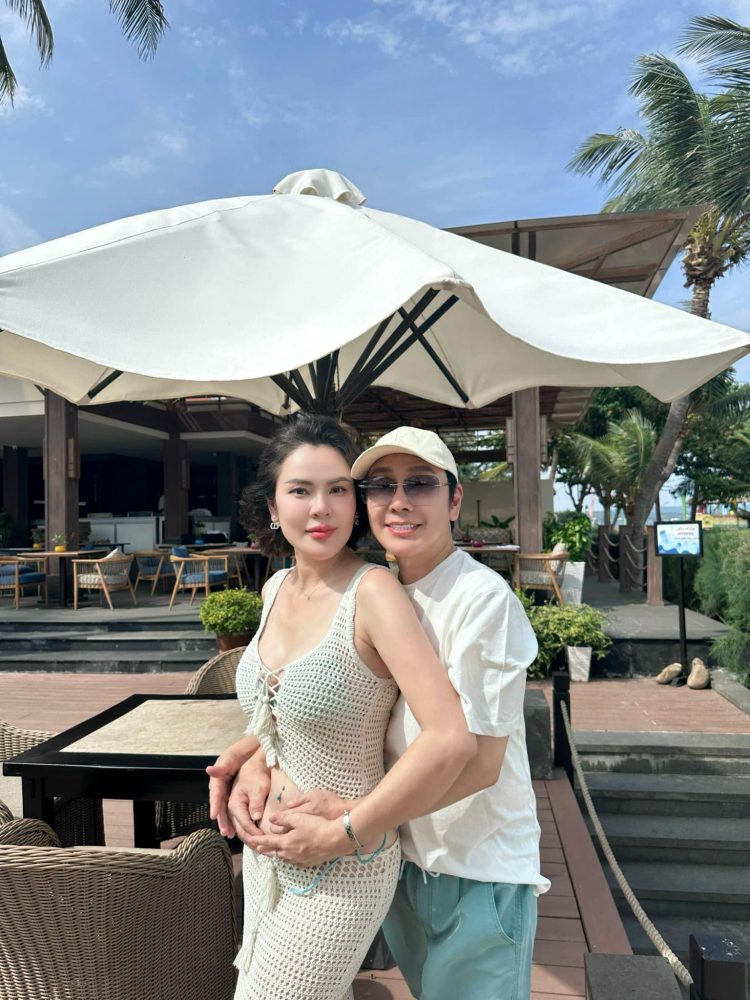 Hoa hậu Vbiz vướng tin mang thai con thứ 4 sau 4 tháng đính hôn sao nam đình đám- Ảnh 9. Hoa hậu Vbiz vướng tin mang thai con thứ 4 sau 4 tháng đính hôn sao nam đình đám- Ảnh 9.