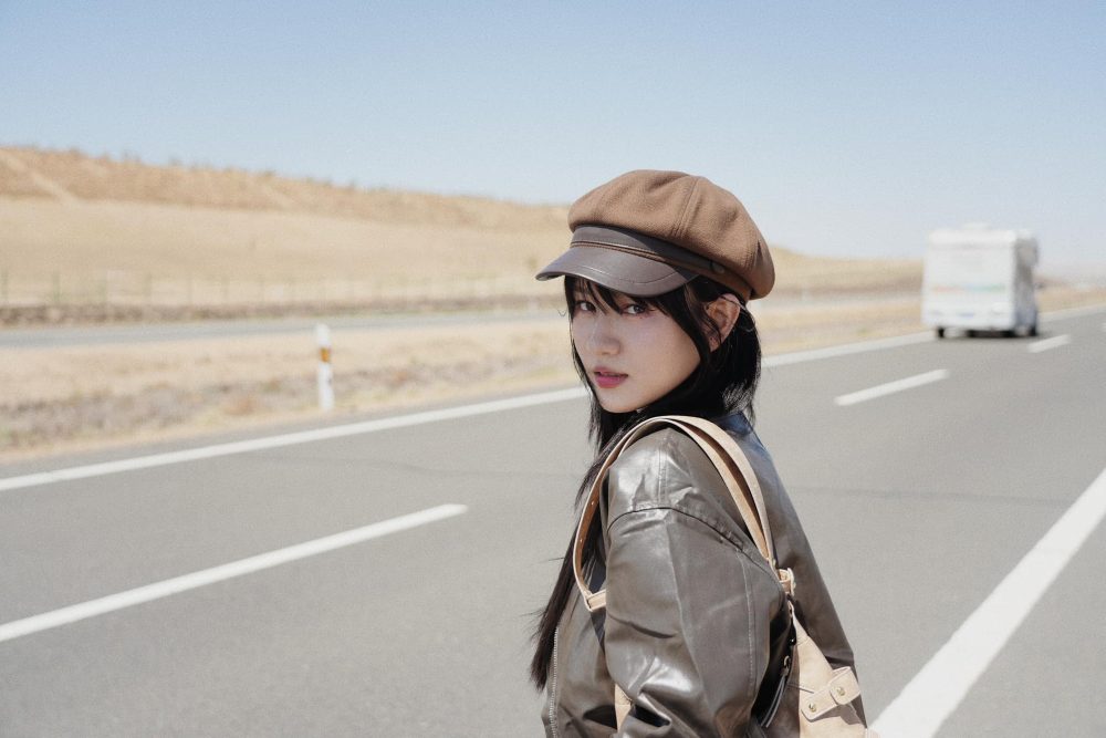 Zoom cận nhan sắc hot girl 10X, vừa gây