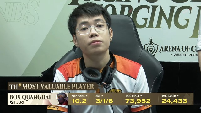 Không còn chung màu áo, Quang Hải bị đồng đội cũ Không còn chung màu áo, Quang Hải bị đồng đội cũ