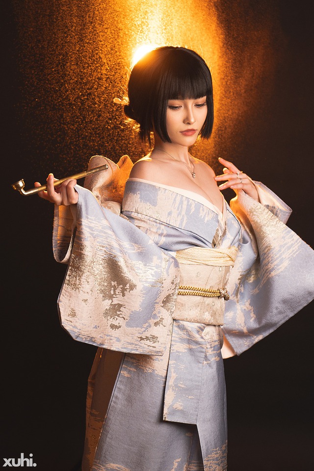 Học theo Mai Dora, nữ MC hậu bối