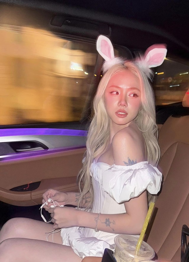 Phương Ly hóa thỏ hồng đi chơi Halloween, giao diện gợi cảm cỡ nào?- Ảnh 6. Phương Ly hóa thỏ hồng đi chơi Halloween, giao diện gợi cảm cỡ nào?- Ảnh 6.