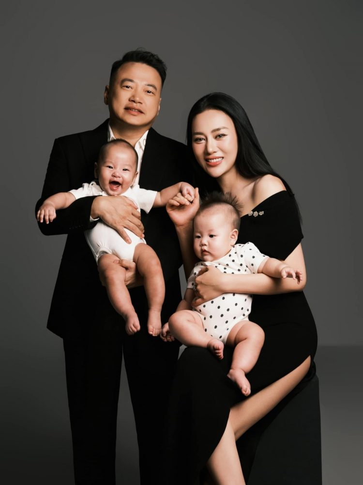 Những sao Việt đón