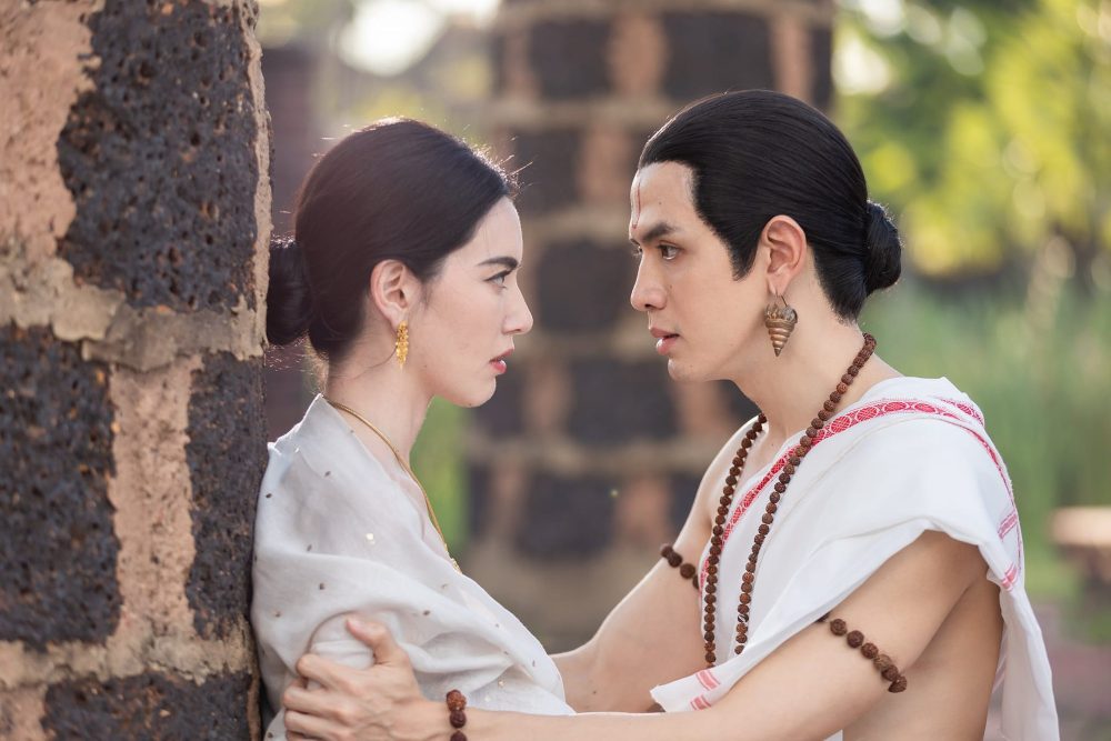 Kết phim Nữ Hoàng Ayodhaya: Dân mạng chê quốc bảo nhan sắc tan nát, chỉ 1 chi tiết làm sụp đổ hình tượng- Ảnh 2. Kết phim Nữ Hoàng Ayodhaya: Dân mạng chê quốc bảo nhan sắc tan nát, chỉ 1 chi tiết làm sụp đổ hình tượng- Ảnh 2.