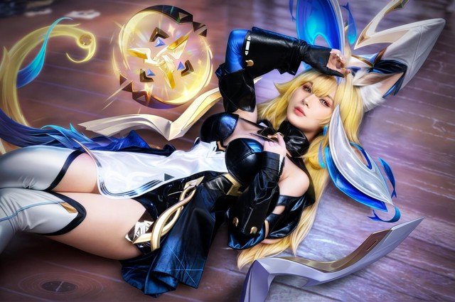 Tung ảnh cosplay gợi cảm, Quỳnh Alee khiến fan nam
