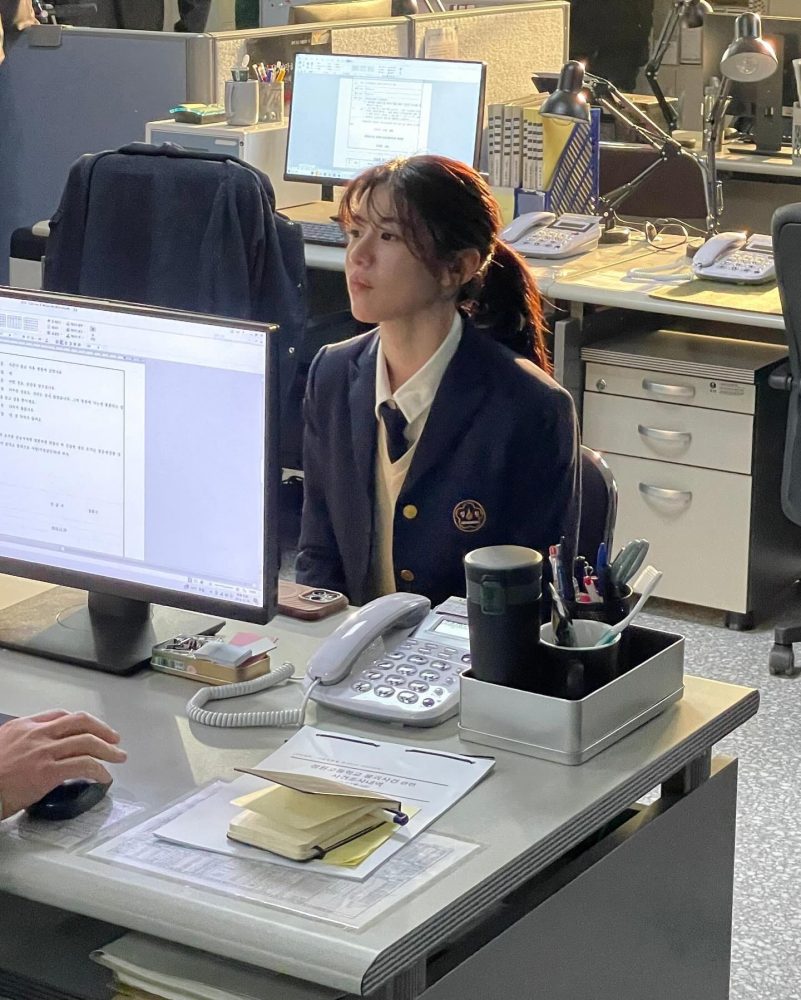 Nữ thần học đường xinh nhất Hàn Quốc hiện tại, tóc tai rối bời vẫn đẹp phát sáng cả khung hình- Ảnh 2. Nữ thần học đường xinh nhất Hàn Quốc hiện tại, tóc tai rối bời vẫn đẹp phát sáng cả khung hình- Ảnh 2.