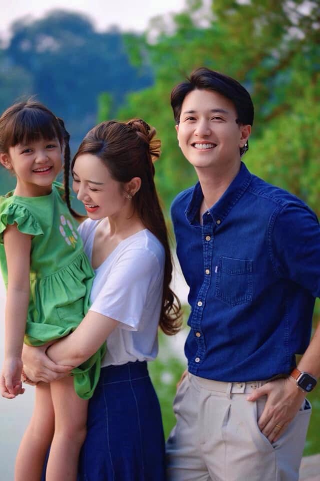 Cặp sao Việt bị đồn hẹn hò Cặp sao Việt bị đồn hẹn hò