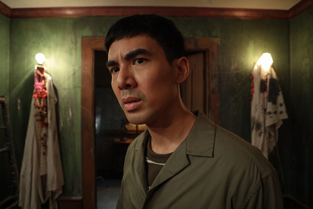 Phim mới chiếu đã gây sốt MXH Việt vì hài dã man, nam chính là