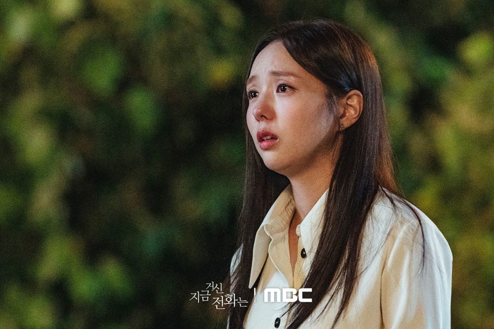 When the Phone Rings tự phá kỷ lục rating, netizen than trời vì số nam chính quá khổ- Ảnh 3. When the Phone Rings tự phá kỷ lục rating, netizen than trời vì số nam chính quá khổ- Ảnh 3.