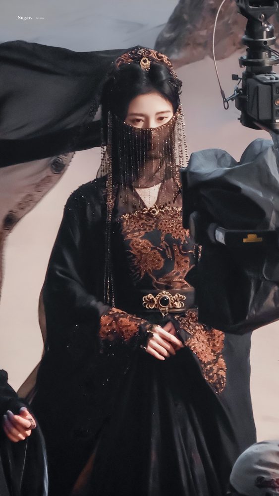 "Nữ thần sa mạc" đẹp huyền bí nhất màn ảnh Hoa ngữ hiện tại, nhan sắc phong thần ở phim mới 6 1733218745677963767139 1733244753833 1733244753906748800519