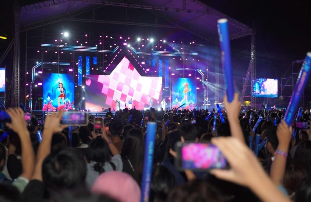 Không ngại mưa rơi, hơn 10.000 khán giả cùng tới tham dự sự kiện AU FES tại Hà Nội ad 4nxd6zjqk afx8kbkfzp7elc7yikg9yklrpyhsr441hzrlchywbboazzinq3f8ysjlp4sfiqzuf p wh7fm8gk2tpzmglg9htolrykatvjfmbagmojcblnb3psej y3 ao