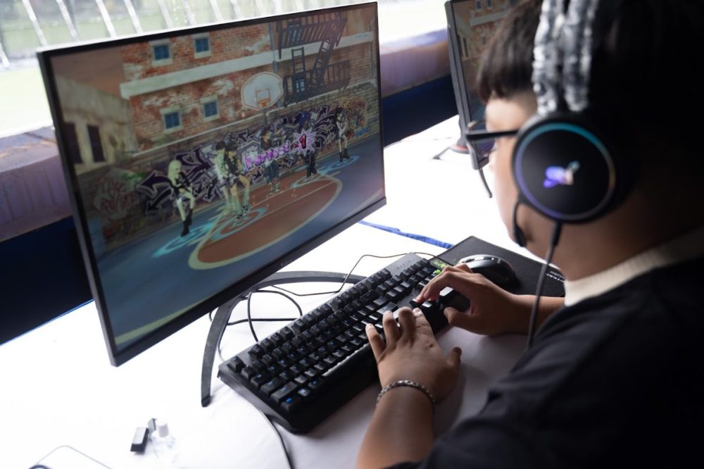 ad_4nxfcpurpb8f8ze2x_xcopercoqah6wo2juekbqs25gej-nn4exgximaqlx1gjeskgkvgsprevdkfst-cfg-qc0ffkzkhfrmm-u-ov9eagtvktv_vgo2yvgmkff0bb_frp6cny-cnk1mvf_hwlvtkv4_p0pn6 Không ngại mưa rơi, hơn 10.000 khán giả cùng tới tham dự sự kiện AU FES tại Hà Nội ad 4nxfcpurpb8f8ze2x xcopercoqah6wo2juekbqs25gej nn4exgximaqlx1gjeskgkvgsprevdkfst cfg qc0ffkzkhfrmm u ov9eagtvktv vgo2yvgmkff0bb frp6cny cnk1mvf hwlvtkv4 p0pn6