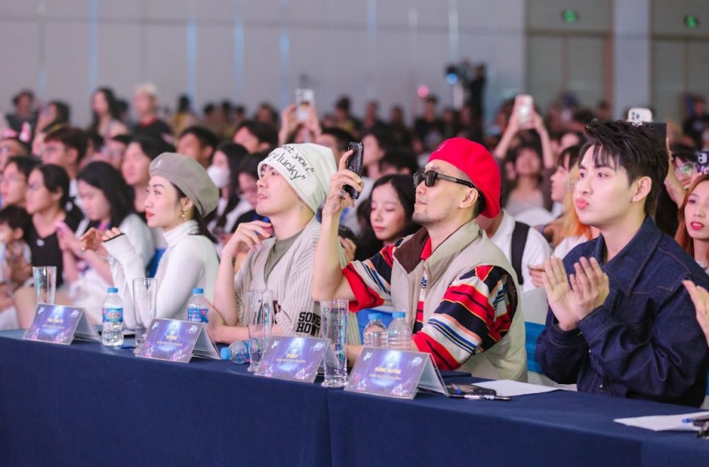 AU FES 2024 - Hàng ngàn người đến tham gia đại sự kiện âm nhạc do Audition - VTC tổ chức tại 2 đầu cầu Nam - Bắc ad 4nxfypqe02lywldoxob6nmymsm2hbica65buezmrcjn j5imhwaffs0epvsm05ntrrj3jgrddb93g dg lalp7f8d