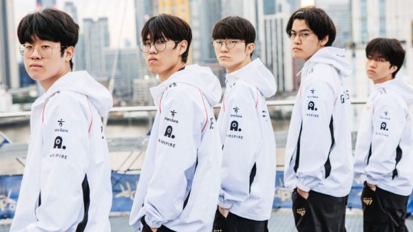 Fan T1 Kiệt Quệ Sau Sự Tan Rã Của Đội Hình Liên Minh Huyền Thoại Mạnh Nhất Lịch Sử anh bia 1 mdcajpg