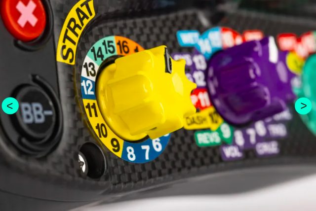 Ra mắt mẫu vô lăng đắt Ra mắt mẫu vô lăng đắt