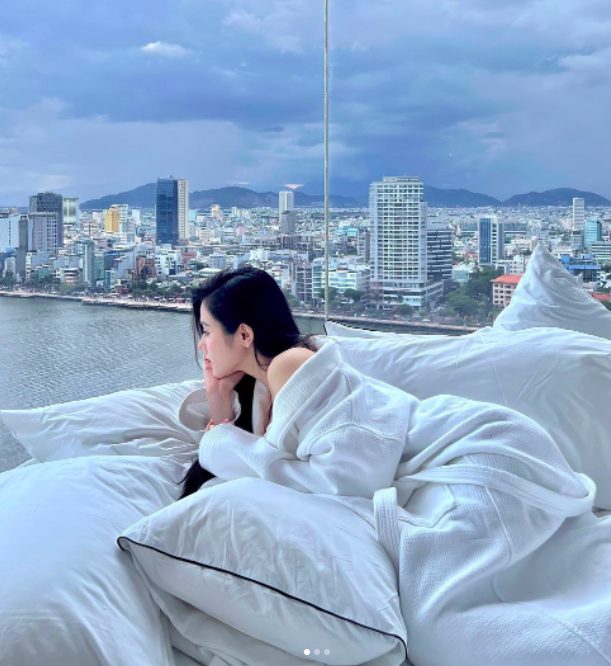 Bò Chảnh công khai chuyện chỉnh sửa, nhan sắc hot girl khiến dân tình ngây ngất- Ảnh 8. Bò Chảnh công khai chuyện chỉnh sửa, nhan sắc hot girl khiến dân tình ngây ngất- Ảnh 8.