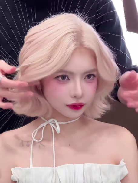 Ngắm nhan sắc Ciin Thảo Ly ngày càng thăng hạng - Ảnh 5. Ngắm nhan sắc Ciin Thảo Ly ngày càng thăng hạng - Ảnh 5.