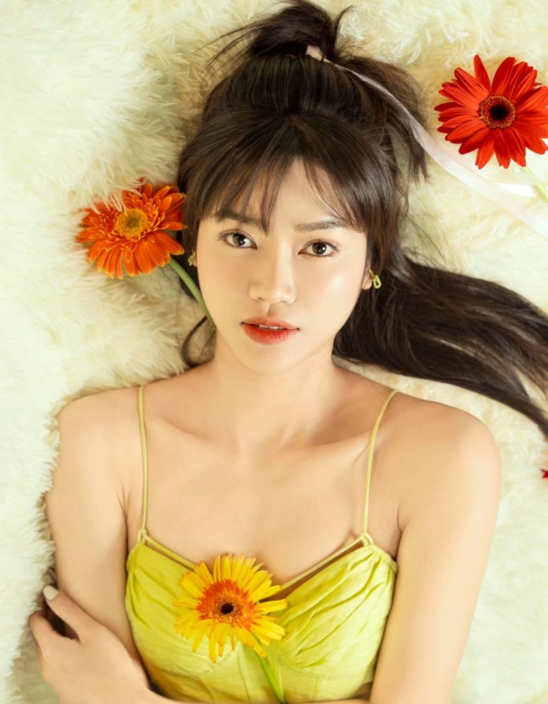 Mỹ nhân Việt 1 năm đóng chính 3 phim gây sốt, nhan sắc thế nào mà khán giả cấm “dao kéo”?- Ảnh 9. Mỹ nhân Việt 1 năm đóng chính 3 phim gây sốt, nhan sắc thế nào mà khán giả cấm “dao kéo”?- Ảnh 9.