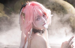 Coser 2 triệu follow gây bão với bộ ảnh “tắm suối”, pose dáng quá táo bạo khiến người xem ngại ngùng avatar1730191254331 1730191254840739273018jpg