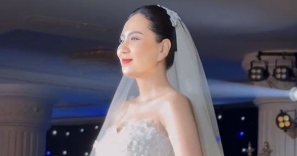 Hình ảnh MC Mai Ngọc trong lễ cưới avatar1735449428939 1735449429961248637886 0 0 314 600 crop 173544984980678068774jpg