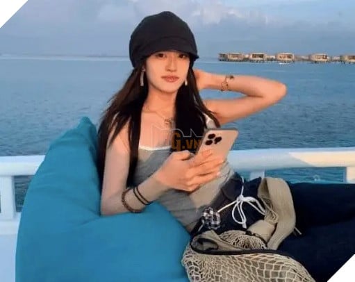 Ban gai cua JackeyLove bat ngo co phat ngon khoe khoang qua da gay phan no cong dong LPL 3 Bạn gái của JackeyLove bất ngờ có phát ngôn khoe khoang quá đà