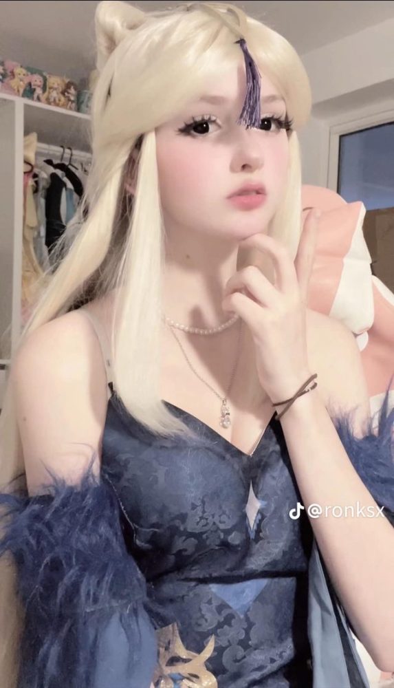 photo-1730865910176 photo-1730865910176