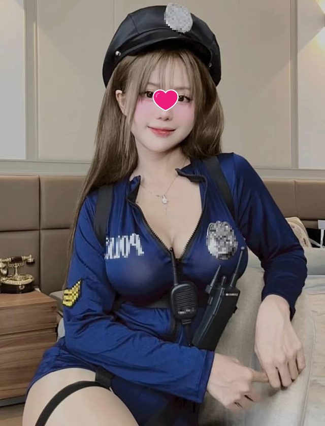 photo-1733655303700 photo-1733655303700