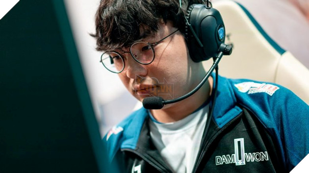 LMHT: Dplus KIA Cham Thong Bao Hop Dong Cua BeryL Vi Tuyen Thu Nay... Di Su Kien Genshin DK beryl