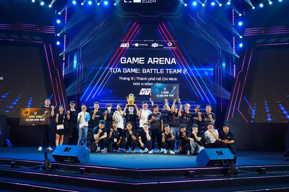 bmodd9zioxtsqvxncfkfoo1tztp0hujbxmmqwzjpgr9s6vtmqsd9eqtblaxuxpd8skyzwxdqhc-lh5yvr1jen3q5iadrzakq14nip-afud_k5zcjg9qv9udz8cukohuiyze79iwislnpqllrnqqfiyy Hai đội thi đấu nhận giải thưởng và cup trên sân khấu lớn
