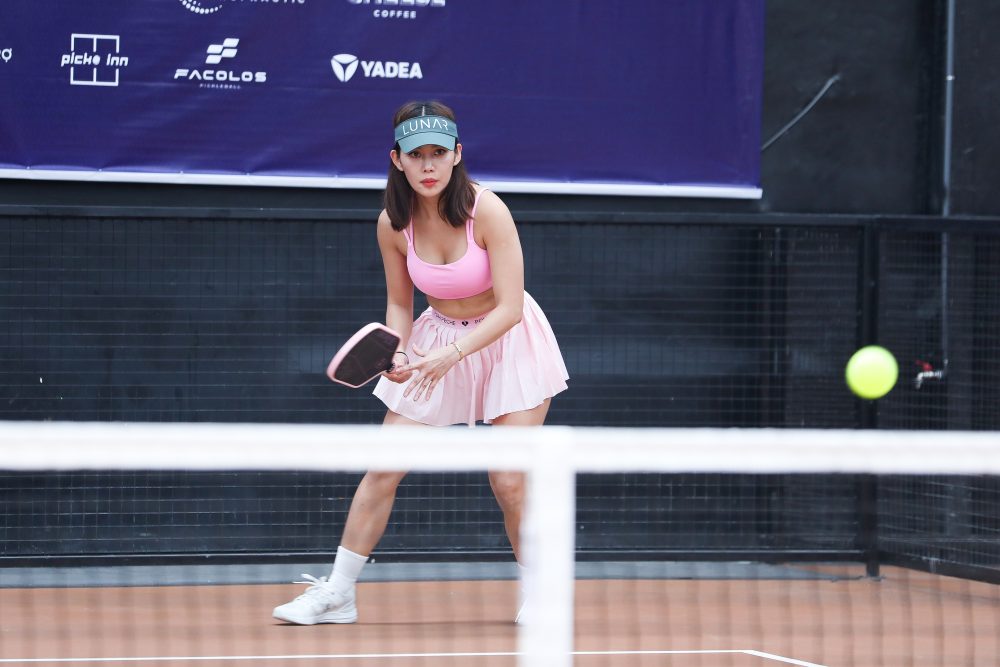 Danh tính mỹ nhân pickleball hot nhất hôm nay: Từ tinh thần đến vóc dáng đều 10 điểm!- Ảnh 7. Danh tính mỹ nhân pickleball hot nhất hôm nay: Từ tinh thần đến vóc dáng đều 10 điểm!- Ảnh 7.