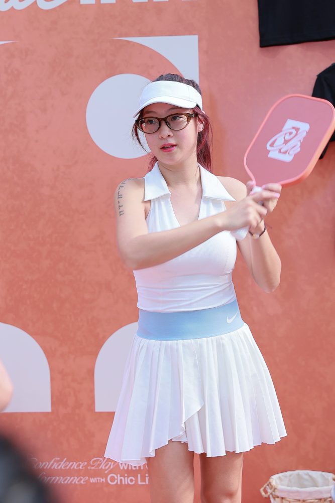 Danh tính mỹ nhân pickleball hot nhất hôm nay: Từ tinh thần đến vóc dáng đều 10 điểm!- Ảnh 3. Danh tính mỹ nhân pickleball hot nhất hôm nay: Từ tinh thần đến vóc dáng đều 10 điểm!- Ảnh 3.