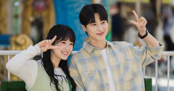 10 phim Hàn được tìm kiếm nhiều nhất trên Google 2024: Lovely Runner chỉ xếp thứ 4, hạng 1 bị chê quá nhiều characters im sol and sun jae in lovely runner 17340976970761332517828 0 0 629 1200 crop 17340977192251930061506jpeg