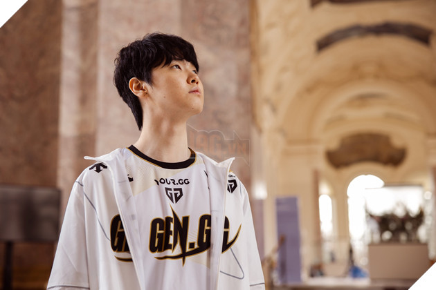 LMHT: Chovy hua hen se cai thien khuyet diem, game thu chi cam thay ngan ngam LMHT: Chovy hứa hẹn sẽ cải thiện khuyết điểm, game thủ chỉ cảm thấy ngán ngẩm