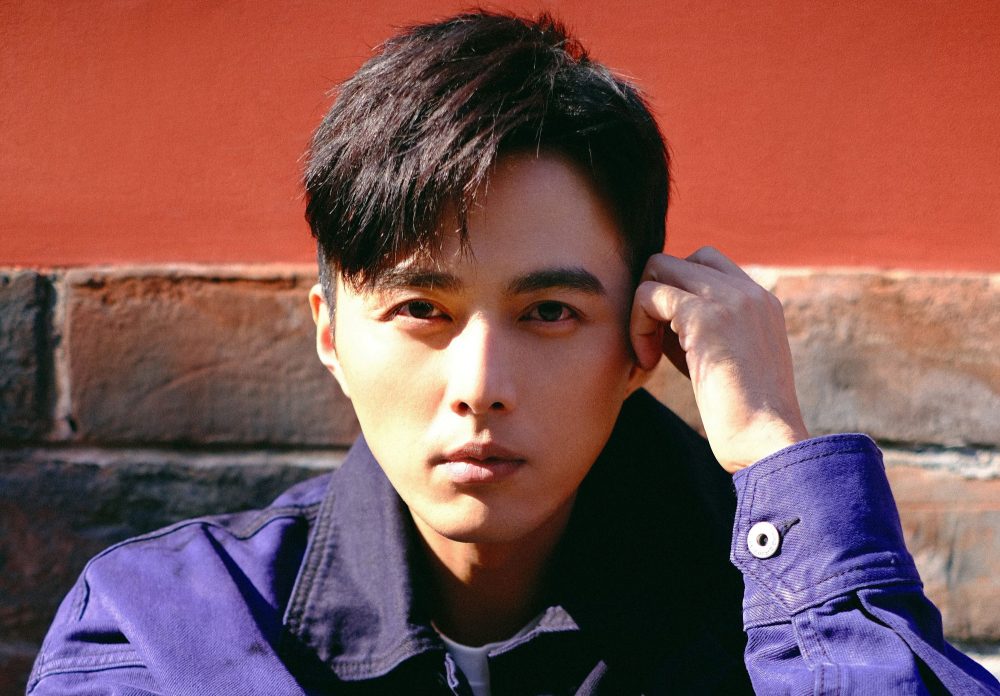 Mỹ nam diễn đỉnh đến mức như “xé sách bước ra”, lên hình 3 phút mà viral khắp cõi mạng- Ảnh 3. Mỹ nam diễn đỉnh đến mức như “xé sách bước ra”, lên hình 3 phút mà viral khắp cõi mạng- Ảnh 3.