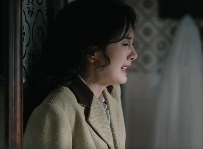 4 sao Hoa ngữ flop nhất 2024: Triệu Lộ Tư xếp thứ 3, hạng 1 cả nhan sắc lẫn diễn xuất đều chạm đáy- Ảnh 2. 4 sao Hoa ngữ flop nhất 2024: Triệu Lộ Tư xếp thứ 3, hạng 1 cả nhan sắc lẫn diễn xuất đều chạm đáy- Ảnh 2.