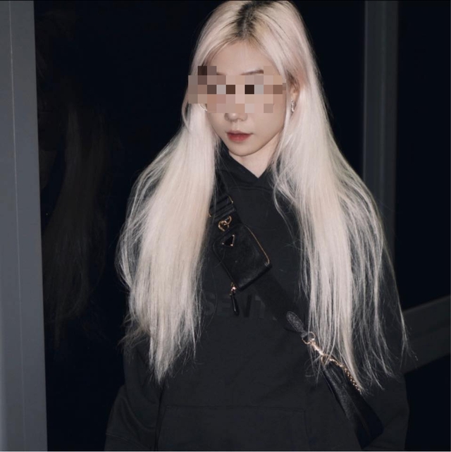 Đàng gái trong lùm xùm tố Đàng gái trong lùm xùm tố