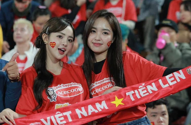 Ngắm dàn hot girl xinh đẹp, xuất hiện chiếm Ngắm dàn hot girl xinh đẹp, xuất hiện chiếm