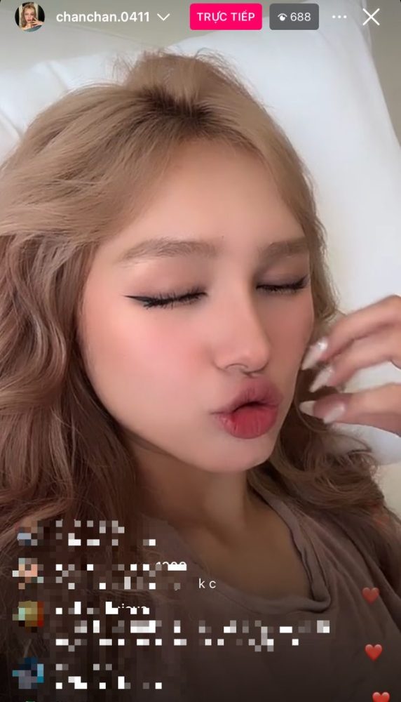 Livestream tâm sự, Xoài Non