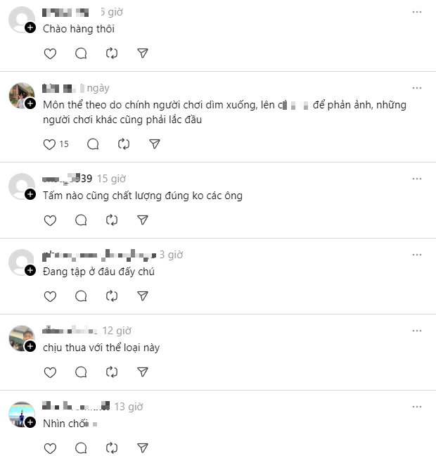 Cô gái diện đồ