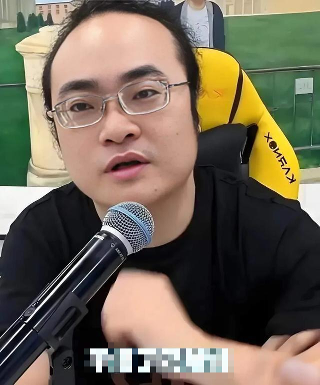 Hot TikToker 18 triệu follow bị nền tảng Hot TikToker 18 triệu follow bị nền tảng