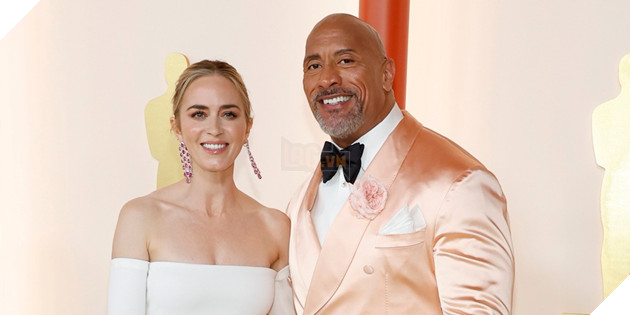 Emily Blunt Tiet Lo Ban Dien Dwayne Johnson Hoan Toan Khac Biet Trong Phim Tieu Su The Smashing Machine Emily Blunt Tiết Lộ Bạn Diễn Dwayne Johnson Hoàn Toàn Khác Biệt Trong Phim Tiểu Sử The Smashing Machine