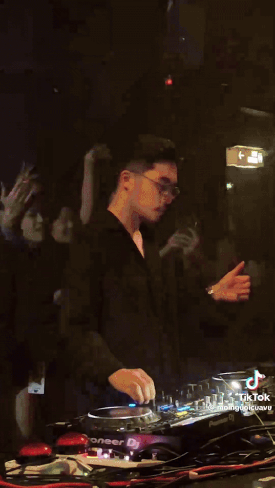 Sao nam Vbiz bị Sao nam Vbiz bị